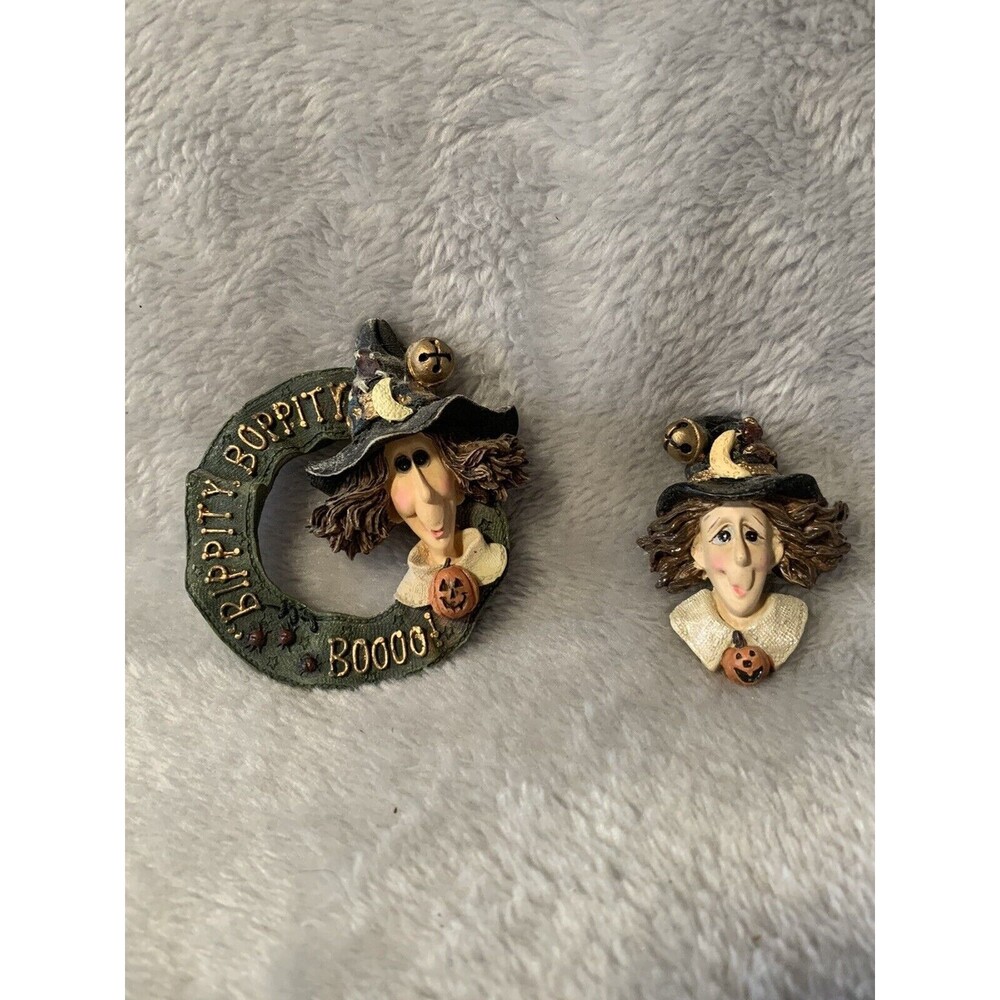 Boyds Bears Halloween Witch Pins Lot of 2 Witches Wreath